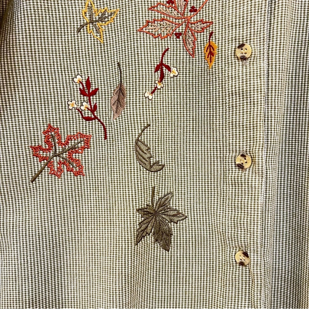 Vintage Cabin Creek Embroidered Fall Leaves Green Checkered Button Down Shirt - Picture 3 of 11